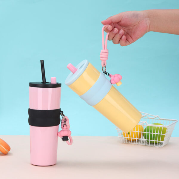 Ly giữ nhiệt khắc tên MITA Fun 750ml, inox 316, giữ nhiệt 8-12H, có ống hút và dây cầm tiện lợi - Image 4